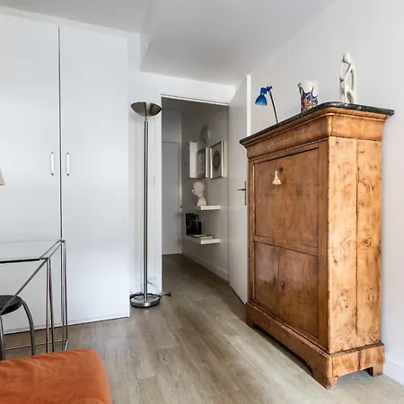 Charming Cozy Studio Near The Arc De Triomphe! Appartamento