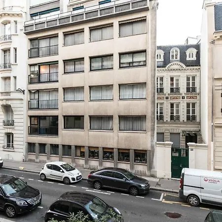 Charming Cozy Studio Near The Arc De Triomphe! * Parigi