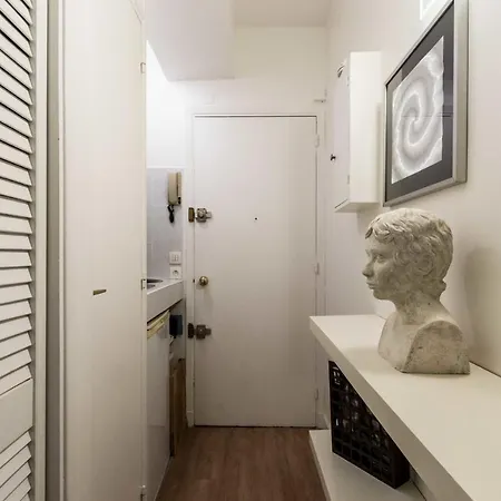 Charming Cozy Studio Near The Arc De Triomphe! *