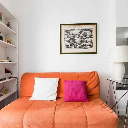 Appartamento Charming Cozy Studio Near The Arc De Triomphe!
